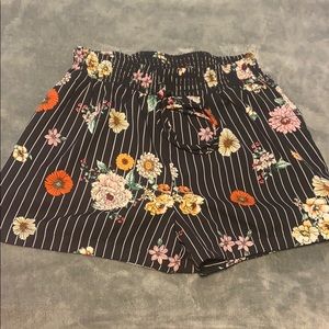 JOE B floral shorts